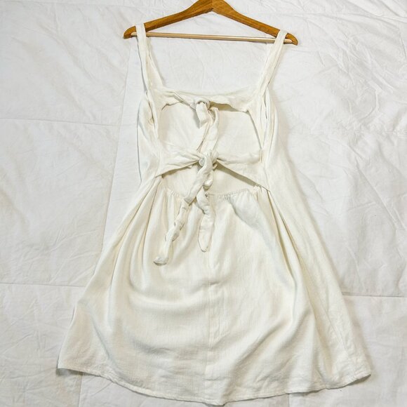 Showpo White Linen Blend Tie Back Sleeveless Mini Dress Size AU 12 / US 8 - Picture 7 of 8